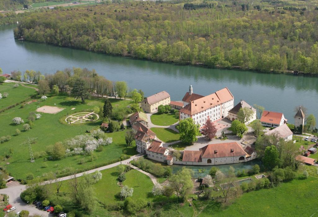 Schlosshotel Beuggen Karsau Bagian luar foto